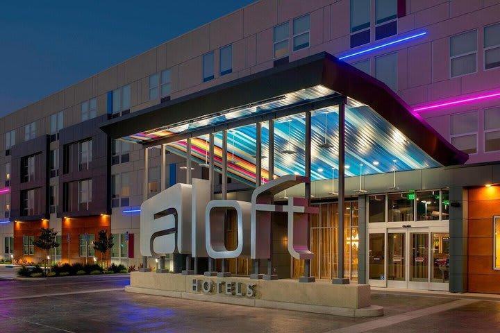 Aloft North Канзас-Сіті Екстер'єр фото